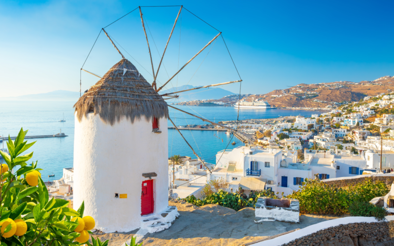 Santorini czy Mykonos – gdzie spędzisz urlop idealny?