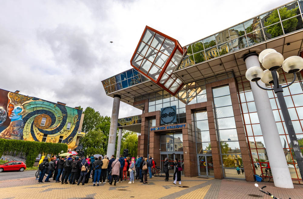 Dworzec imienia Barei