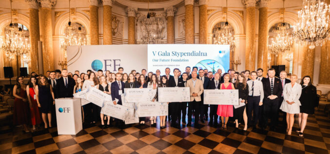 25 wybitnych licealistów zostanie wyróżnionych podczas VI Gali Stypendialnej Our Future Foundation!