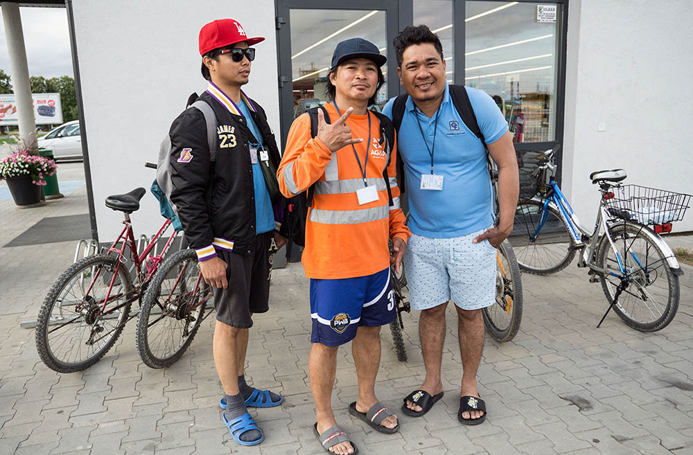 Potrzebni, choć niechciani