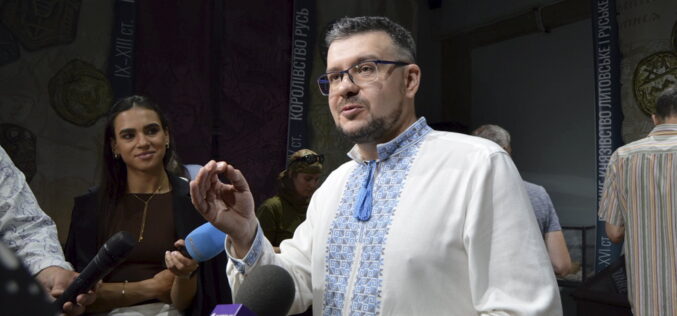 Azowiec na czele Ukraińskiego IPN