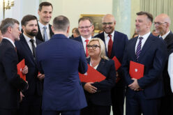 Klakierzy Nawrockiego