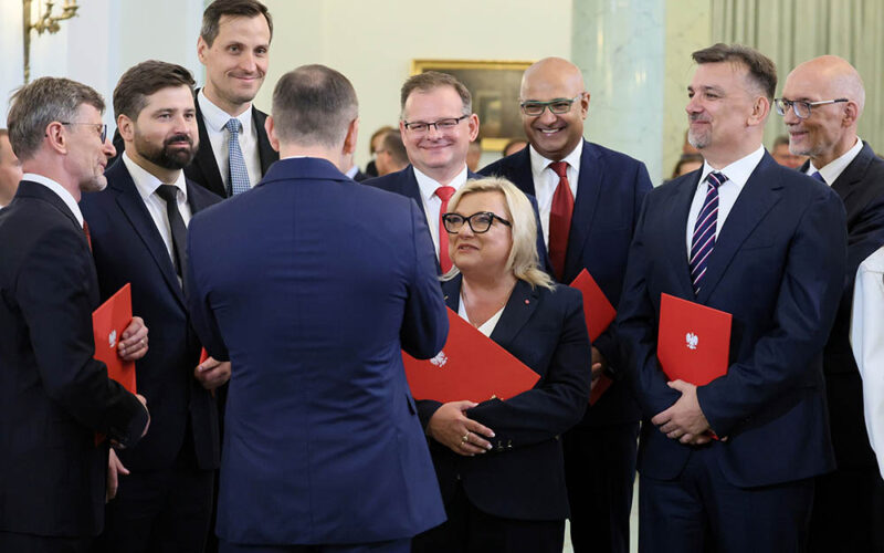 Klakierzy Nawrockiego