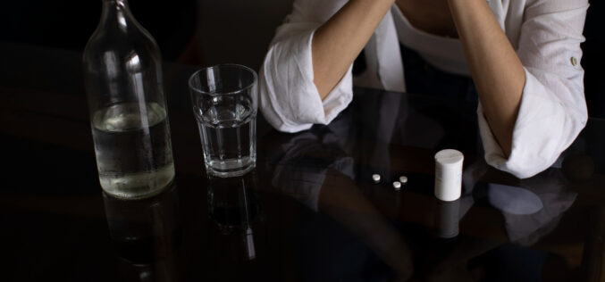 Disulfiram vs. inne leki w leczeniu alkoholizmu – co wybrać?