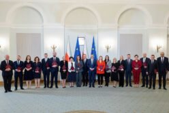 Wilcze doły Kaczyńskiego