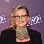 Autor? Ćwierćinteligencja!