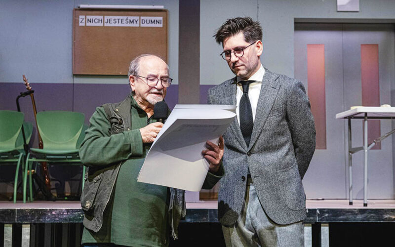 Mateusz Pakuła z Nagrodą Boya