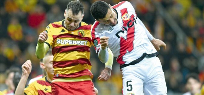 Awanse na&nbsp;oparach