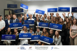 17 ORGANIZACJI MŁODZIEŻOWYCH Z&nbsp;MAZOWSZA OTRZYMAŁO 165 TYSIĘCY ZŁOTYCH NA&nbsp;WŁASNE PROJEKTY