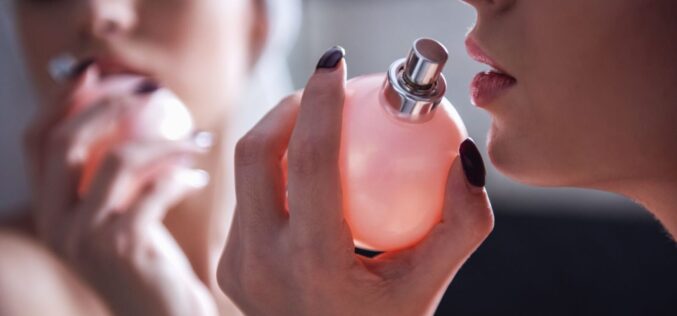 Ranking kobiecych perfum – lekkie i&nbsp;intensywne propozycje
