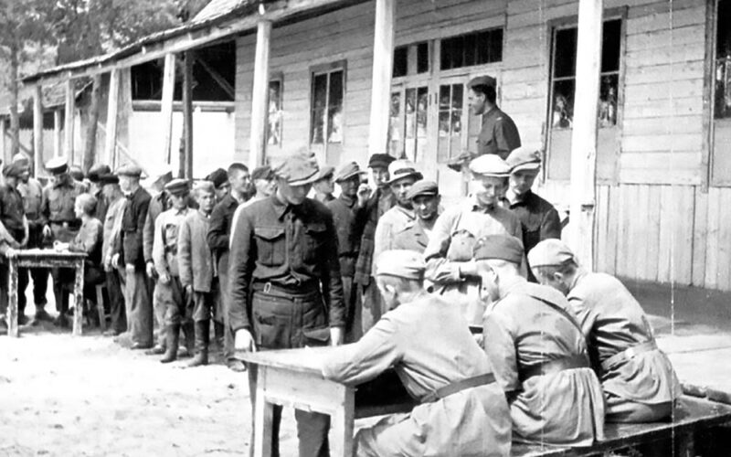 W&nbsp;ślad za&nbsp;Armją do&nbsp;Polski