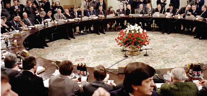 Okrągły Stół – spojrzenie po&nbsp;latach