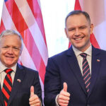 Ambasador USA i&nbsp;Elon Musk chwalą weto Nawrockiego