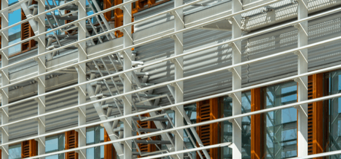 Kiedy rusztowania aluminiowe są&nbsp;najlepszym wyborem na&nbsp;budowie?