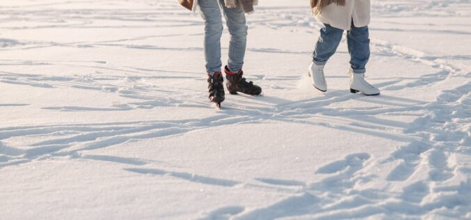 Zimowe aktywności dostępne dla każdego – pomysły na&nbsp;ruch bez&nbsp;wyjazdu w&nbsp;góry