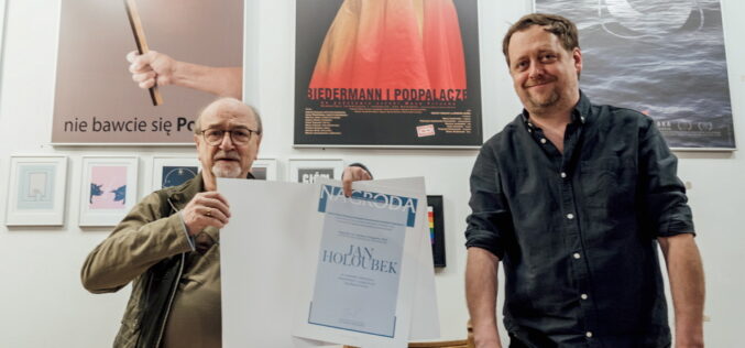 Jan Holoubek z&nbsp;Nagrodą Treugutta