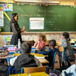 Dzieci z&nbsp;przedmieść