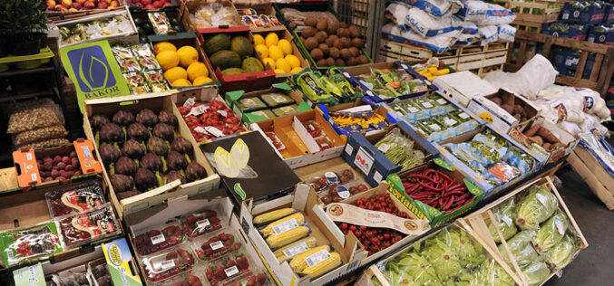 Dziurawy system kontroli niszczy polski rynek żywności