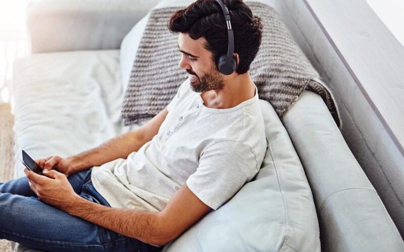 Tych faktów nie&nbsp;znajdziesz w&nbsp;podręcznikach. Znakomite reportaże audio, które rzucają nowe światło na&nbsp;historię Polski