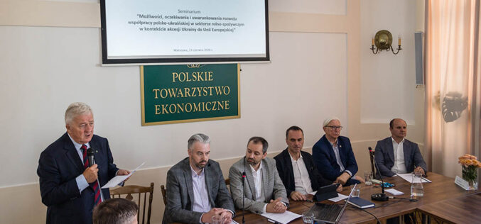 Polskie i&nbsp;ukraińskie rolnictwo