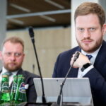 Janusz czyste ręce