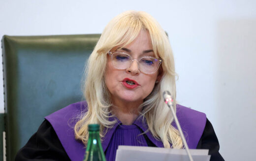 Dama wymiaru Prawa i&nbsp;Sprawiedliwości