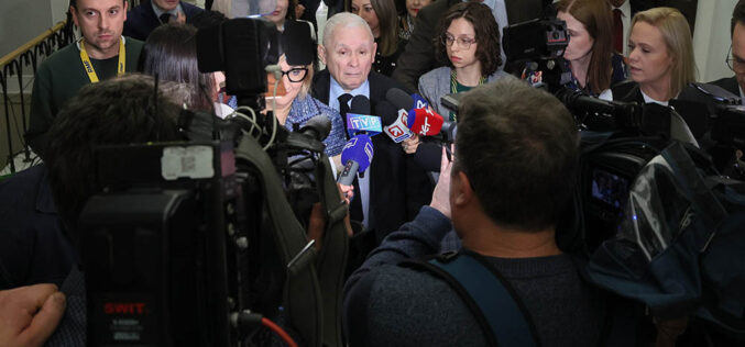 Pytania o&nbsp;rolę mediów