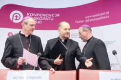 I&nbsp;nie&nbsp;wódź nas w&nbsp;nieskończoność